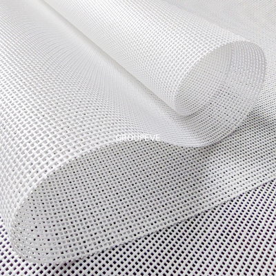 창문을 위한 0.45 밀리미터 난연제 PVC 코팅 망사 구성